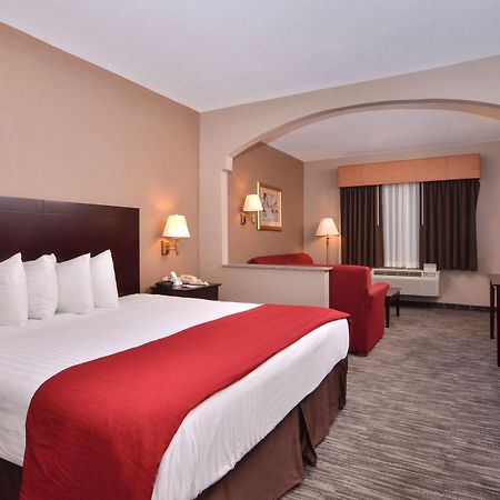 Best Western Dayton Inn & Suites Zewnętrze zdjęcie