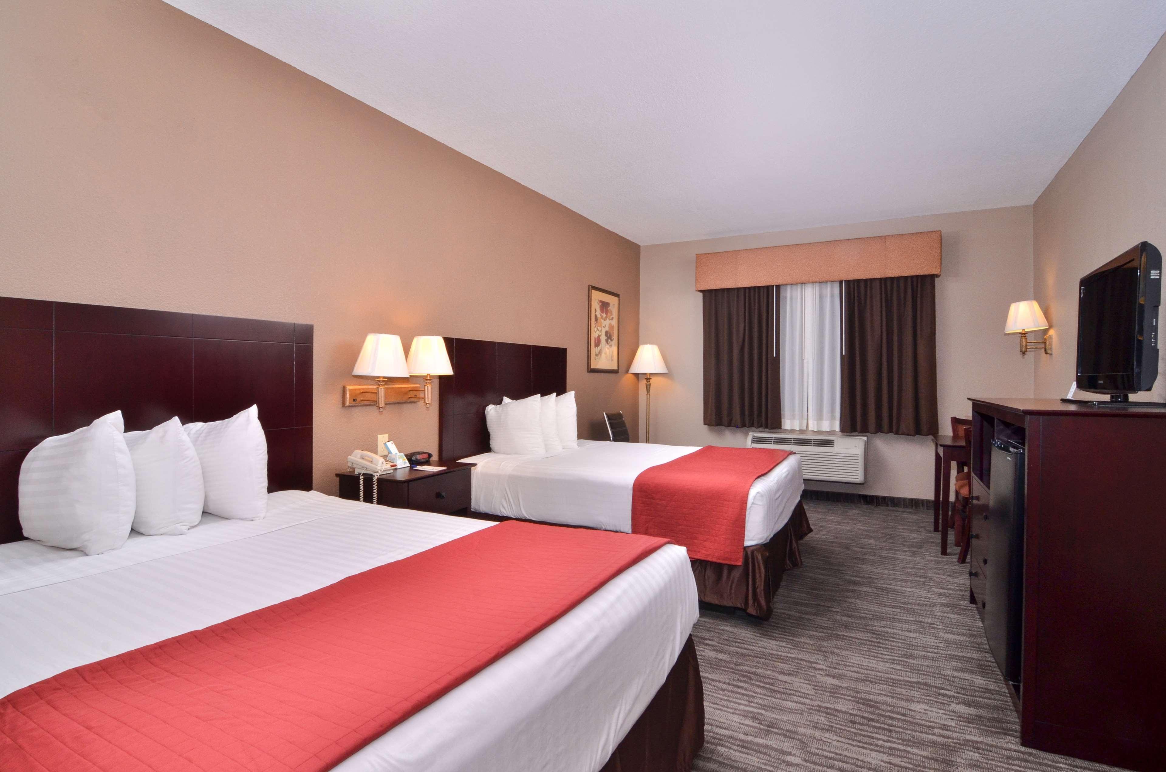 Best Western Dayton Inn & Suites Zewnętrze zdjęcie