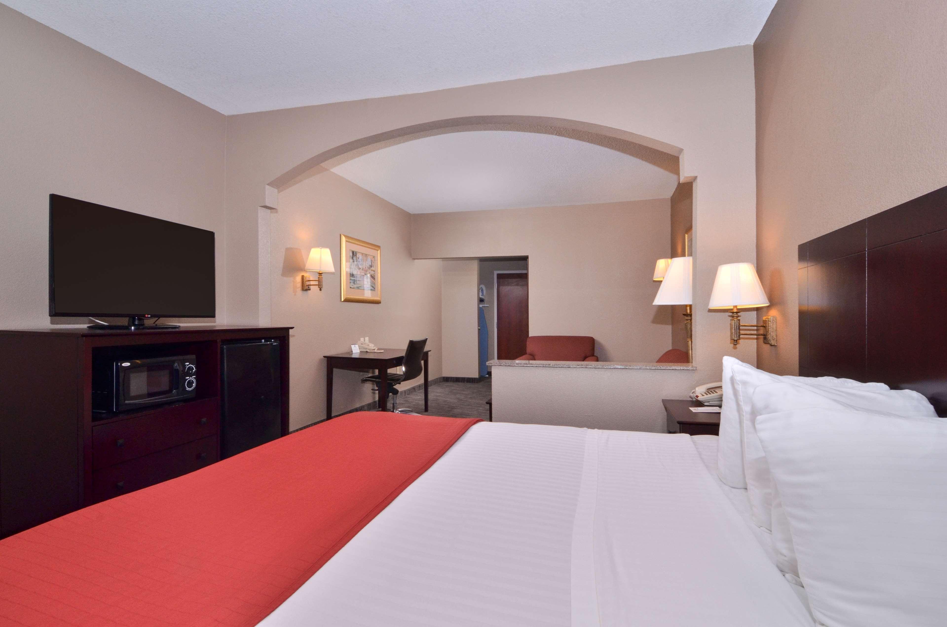 Best Western Dayton Inn & Suites Zewnętrze zdjęcie