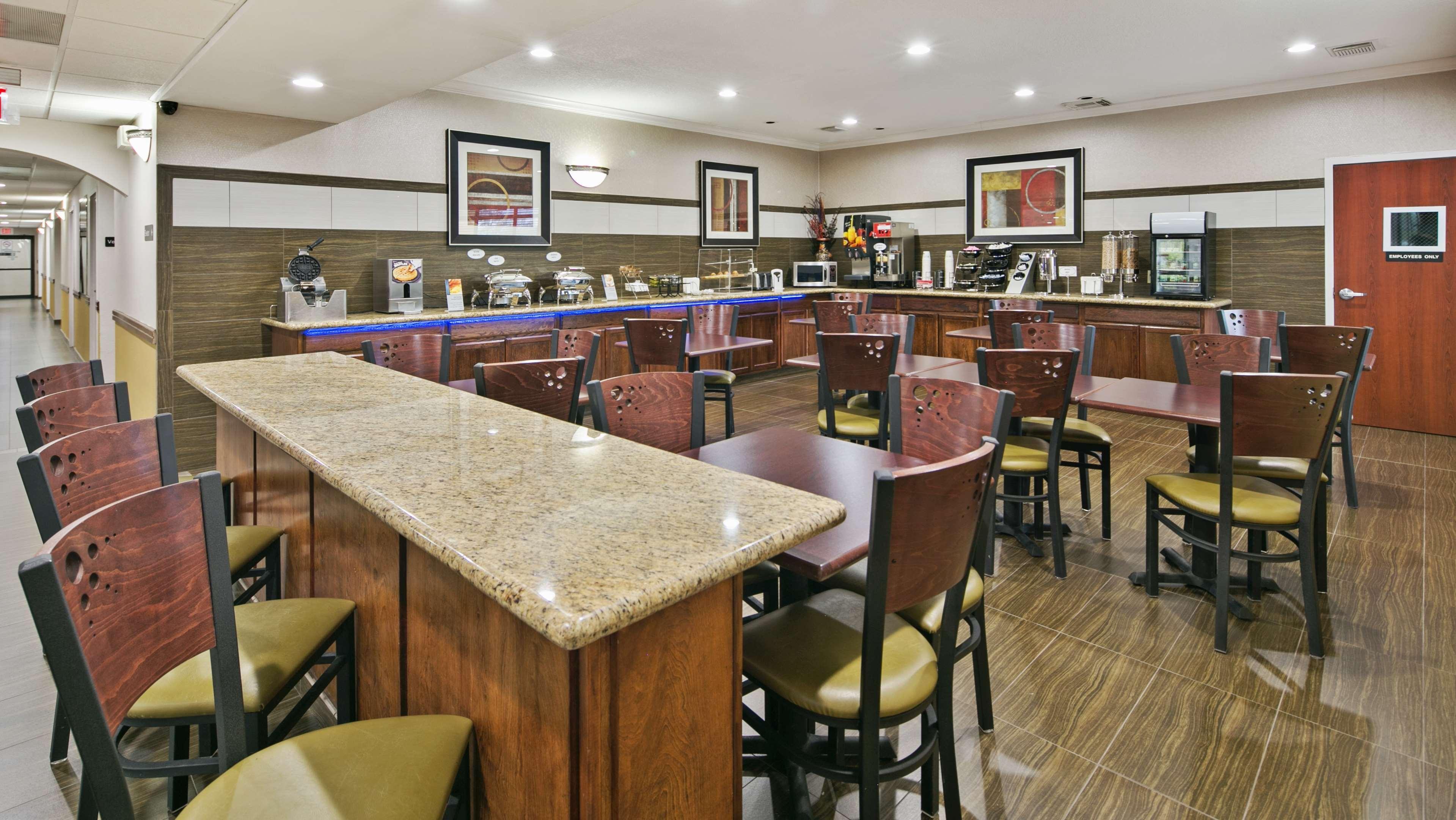 Best Western Dayton Inn & Suites Zewnętrze zdjęcie